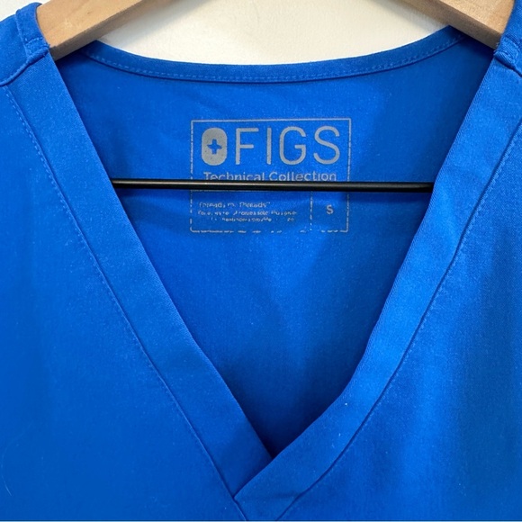 FIGS Technical Collection Catarina Short Sleeve
Top blue - Picture 5 of 6